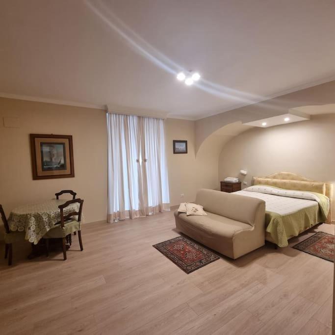Toledo'S Rambla Casa Vacanze Neapol Exteriér fotografie